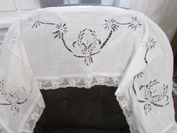 Nice old Risöliő drapery or sublot tablecloth