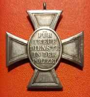 II. Vh Német Rendőr szolgálati kitüntetés 25 éves. (posta van)  !