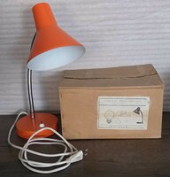 Régi retro narancs színű Szarvasi lámpa SZV-143