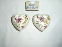 Két darab Zsolnay, pillangós, szív alakú bonbonier - együtt