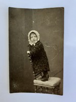 Régi gyerekfotó 1909 vintage fénykép kislány