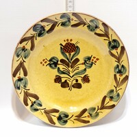 Városlőd blue, brown flower pattern, yellow glazed hard ceramic wall plate (2387)