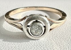 551T. From HUF 1! Antique brilliant (0.1 ct) button 14k gold (2.5 g) ring with white, flawless stone!