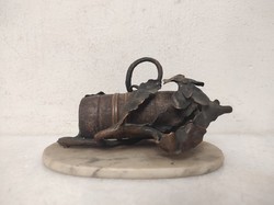 Antik katona emlék I. világháború löveg hüvely asztali dekoráció onix lapon 566 6001