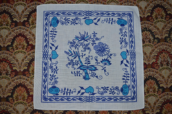 Small tablecloth with onion pattern ( dbz 00vii )