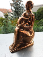 Rajki László (1939) - Anyaság - réz szobor kisplasztika