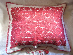 Beautiful richly embroidered Transylvanian handwork decorative cushion cover