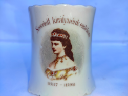 Mug in memory of our beloved queen 1837-1898