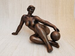 Pál m. Female nude