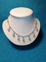 Necklace with teardrop beads (447)