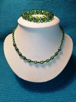 Zöld kristály nyakék és karkötő (420)