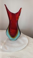 Régi vastagfalú üveg váza, jelzés nélkül XX. sz. második fele,cseh v. olasz manufaktúra munkája. Hib