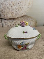 Herend floral pattern sugar bowl with pink tongs, bonbonnier a26