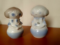 Two rare aquincum porcelain figures sculpture aquazur girl with rose flawless collectors autumn tailor antónia