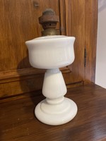 Antik hibátlan szakított tejüveg petróleum lámpa