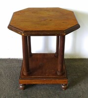 1L049 antique octagonal coffee table