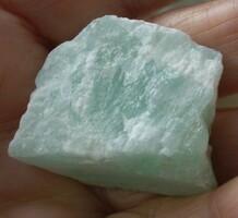Természetes karibi kalcit töret zöld