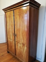 Detachable Biedermeier wardrobe with two doors in thick veneer