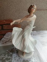 táncos lány 22 cm