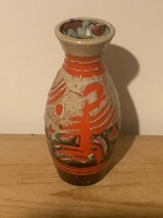 Retro coral vase