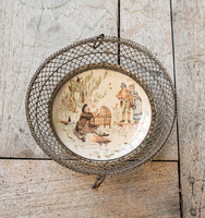 Sarreguemines plate in a wire basket - fruit basket, offering a wire lake relic! Antique faience plate