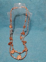 Silver and bronze colored necklace (473)