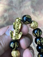 Kínai kutyás foo aranyozott karperec kar lánc