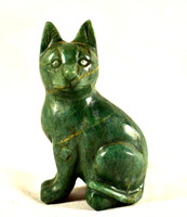 Green jade kitten - cat !!! Carved real gemstone statue !!!