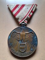 Ferenc József Für Österreich 1914-1918 (eredeti szalag) kitüntetés  . POSTA VAN !