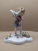 A boy playing the violin for his friends - German porcelain
