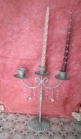 Old metal 3-prong candle holder with glass pendants, recommend!