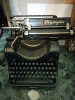 Old Olympia typewriter, flawless, works!
