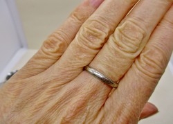Szép régi  ezüst karikagyűrű