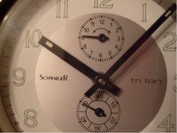 LUXUS Art decó Tri-ton schwaiger kétszólamú csörgős óra ritkaság 22 klikk +20 mp csörgés LEÁRAZVA