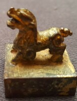Kinai aranyozot bronz figura pecset nyomo