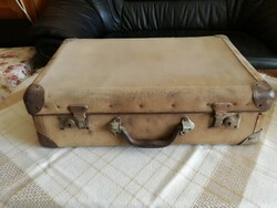 Régi koffer, bőrönd az 50-es évekből