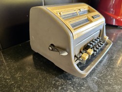 Facit mechanikus számológép 1950’