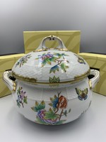Beautiful Herend anniversary soup bowl with Victoria pattern