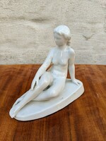 Zsolnay - seated nude