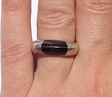 Onix stone inlaid silver ring