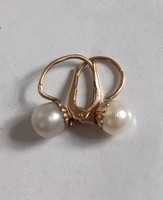 Old half-cut pearl gold earrings