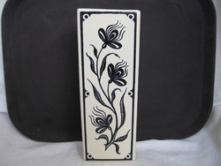 Art Nouveau ceramic vaporizer with black flowers