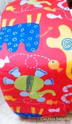 Children's duvet cover, the color is a nice red basic color x