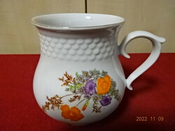 Ravenclaw porcelain, mug with spring flowers. He has! Jokai.