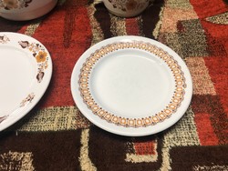 Small plate with Alföldi terracotta pattern. The other products can be found on my product page.