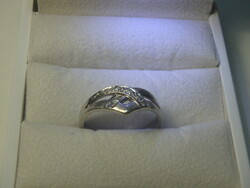 Victoria 14k white gold ring