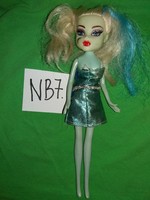 Gyönyörű  MONSTER HIGH Barbie jellegű baba a képek szerint NB 7..