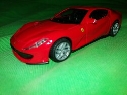 BURAGO Ferrari 812 Superfast fém modell kisautó 1 : 43 nagyon szép állapot a képek szerint