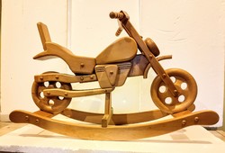 Fából készült kézzel készített hintaló / ringató motorkerékpár