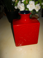 Villeroy & boch red vase